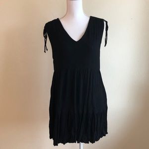 NEVER WORN Wishlist Black Dress 👗 Size Medium